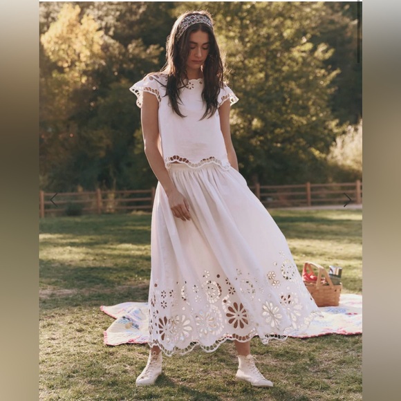 NWT The Great SUPER BLOOM EYELET MIDI SKIRT Size 3/L